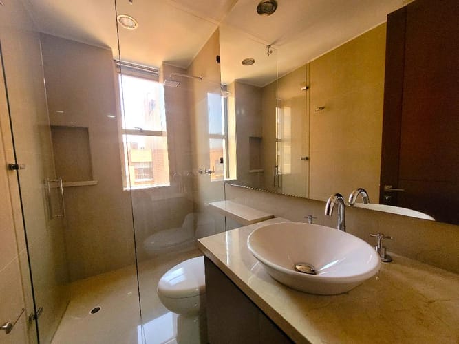 Apartamento en venta en Santa Barbara, Bogotá · foto 8 de 22