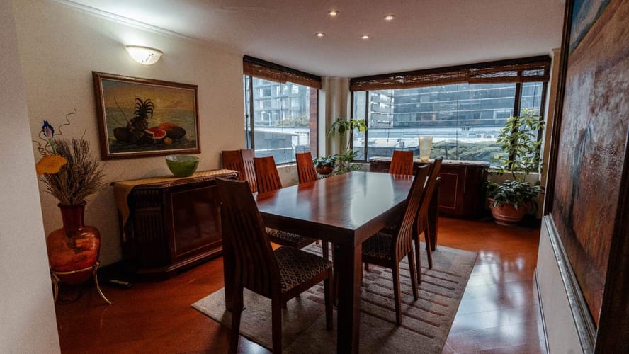 Apartamento de 4 alcobas en venta en Chico, Bogotá, 165 m² · foto 13 de 24