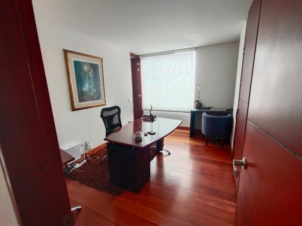 Apartamento en venta en Chicó Navarra, Bogotá · foto 2 de 20