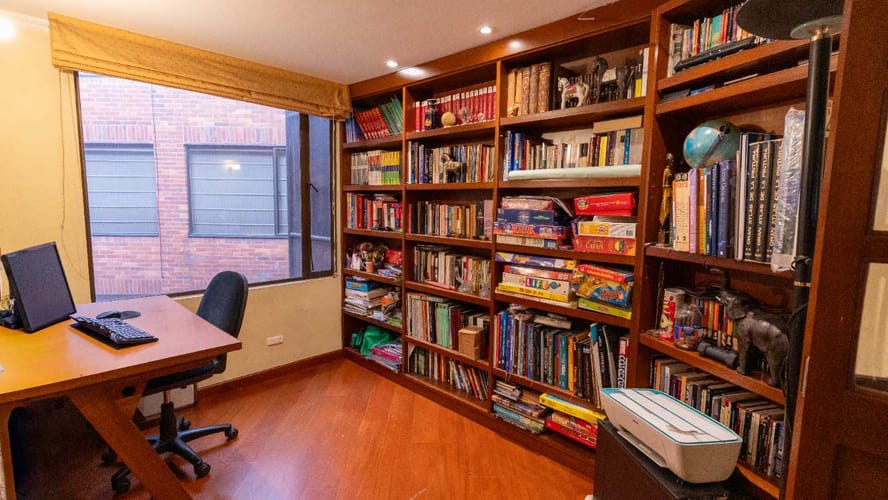 Apartamento de 4 alcobas en venta en Chico, Bogotá, 165 m² · foto 18 de 24