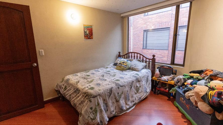 Apartamento de 4 alcobas en venta en Chico, Bogotá, 165 m² · foto 19 de 24