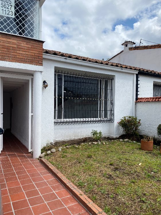 Casa en venta en Prado Veraniego, Bogotá · foto 3 de 24