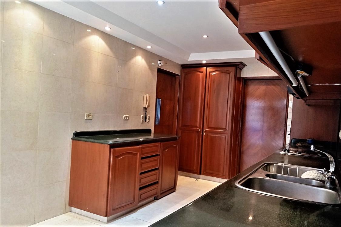 Casa en venta en Cedritos, Bogotá · foto 3 de 7