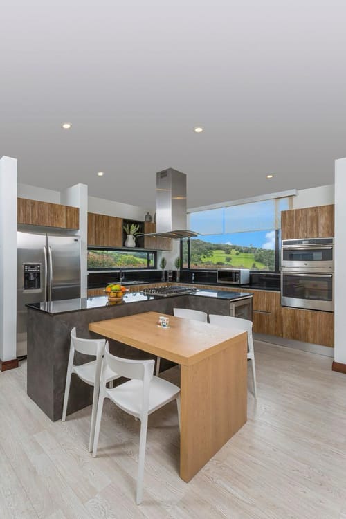 Casa de 5 alcobas en venta en Yerbabuena, Sopó, 360 m² · foto 13 de 24