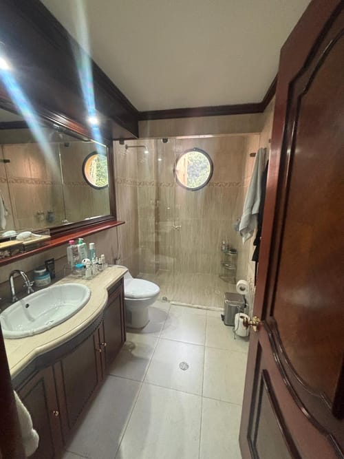 Apartamento de 3 alcobas en venta en Chico Norte, Bogotá, 187 m² · foto 22 de 24