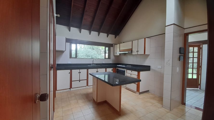 Casa de 3 alcobas en venta en Lagos De Torca, Bogotá, 180 m² · foto 9 de 24