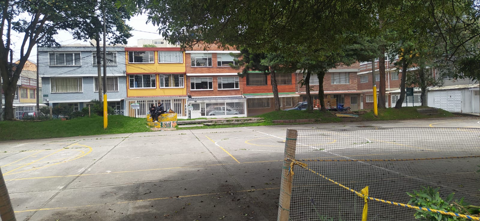 Casa en venta en Engativá, Bogotá · foto 2 de 23