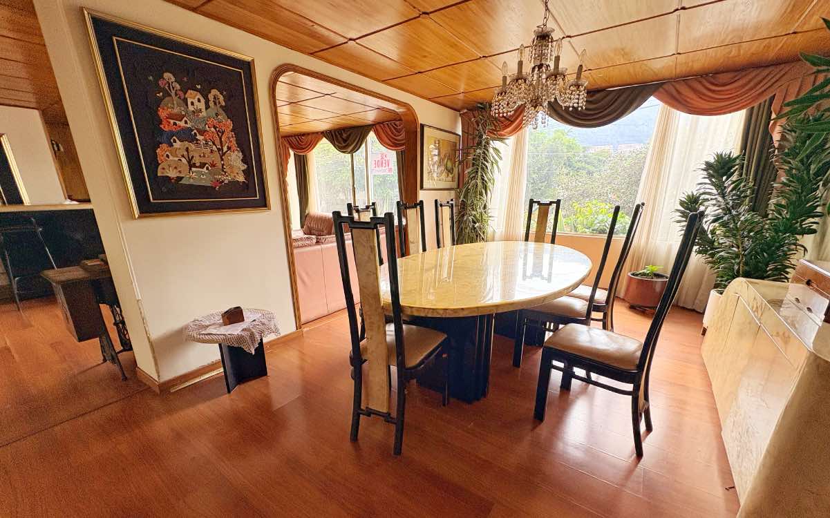 Apartamento en venta en Santa Barbara, Bogotá · foto 2 de 5
