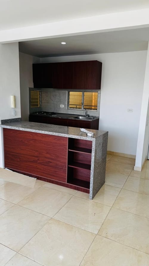 Apartamento de 2 alcobas en venta en Las Palmas, Ricaurte, 53 m² · foto 6 de 16