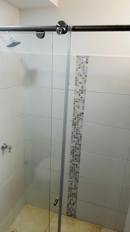 Apartamento de 2 alcobas en venta en Las Palmas, Ricaurte, 53 m² · foto 9 de 16
