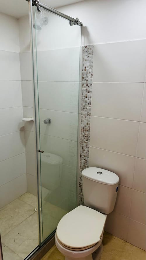 Apartamento de 2 alcobas en venta en Las Palmas, Ricaurte, 53 m² · foto 15 de 16
