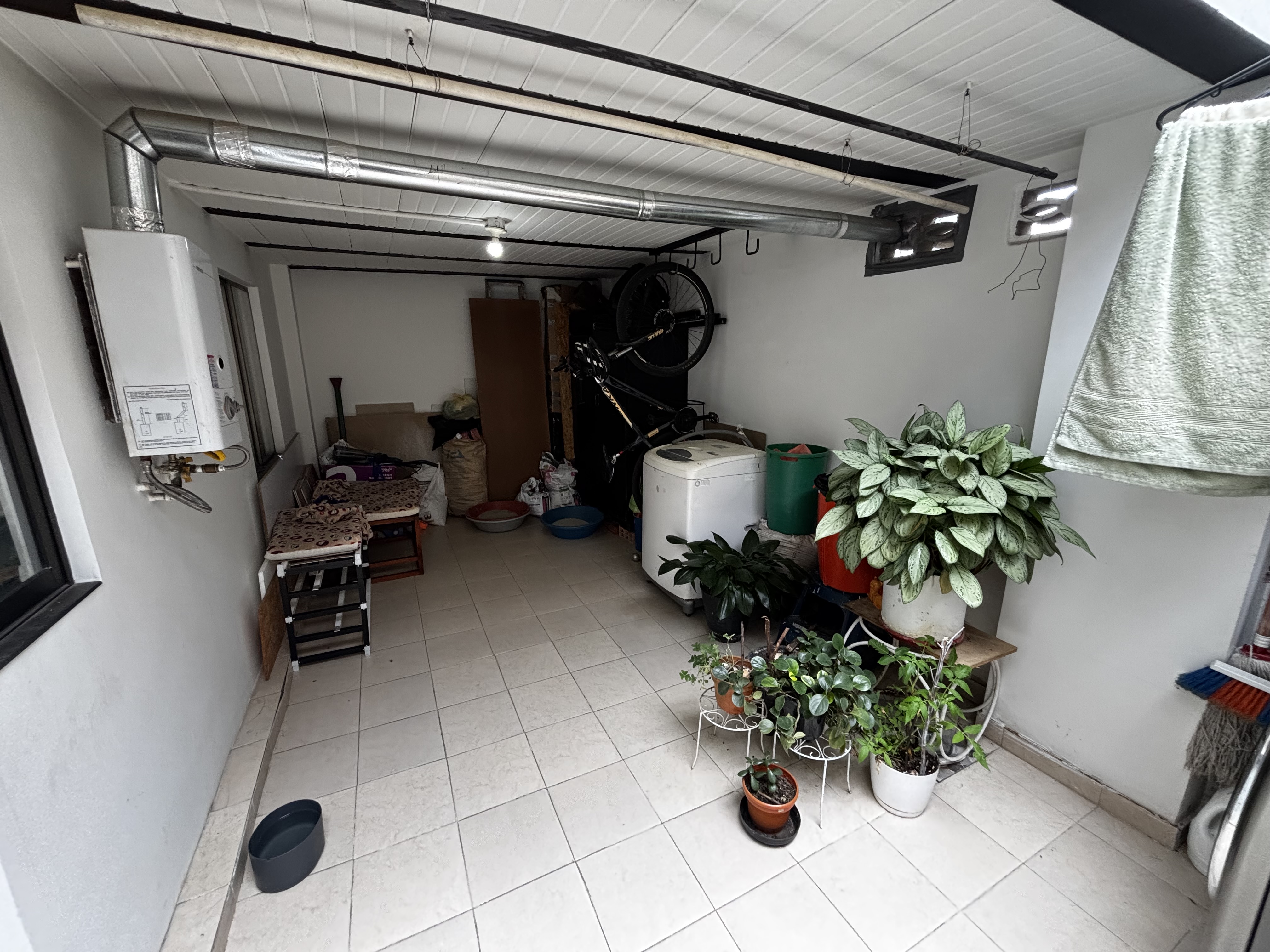 Casa en venta en Engativá, Bogotá · foto 8 de 24
