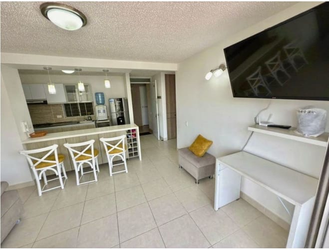 Apartamento de 2 alcobas en venta en Las Palmas, Ricaurte, 53 m² · foto 12 de 20