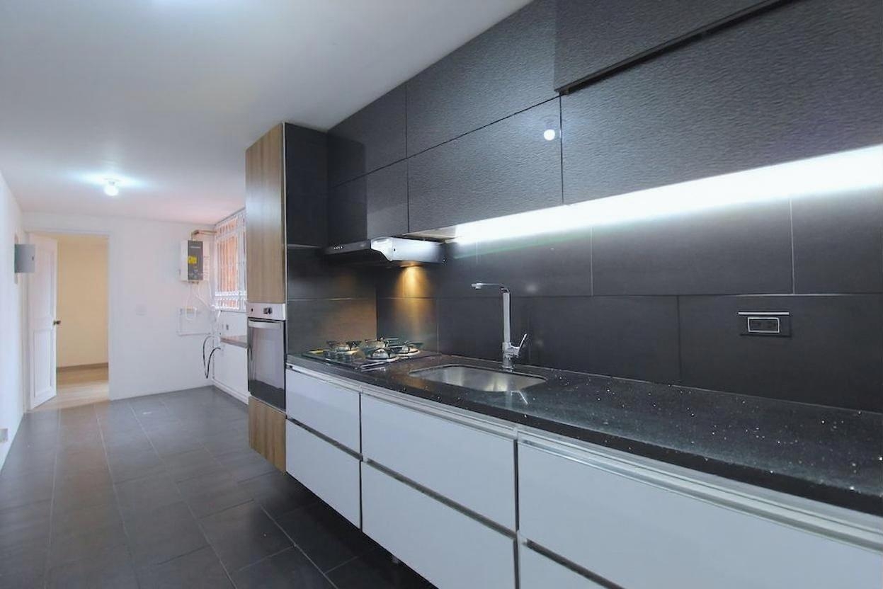 Apartamento en venta en Alhambra, Bogotá · foto 5 de 14