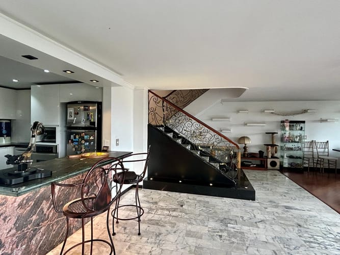 Apartamento en venta en Chico, Bogotá · foto 3 de 16