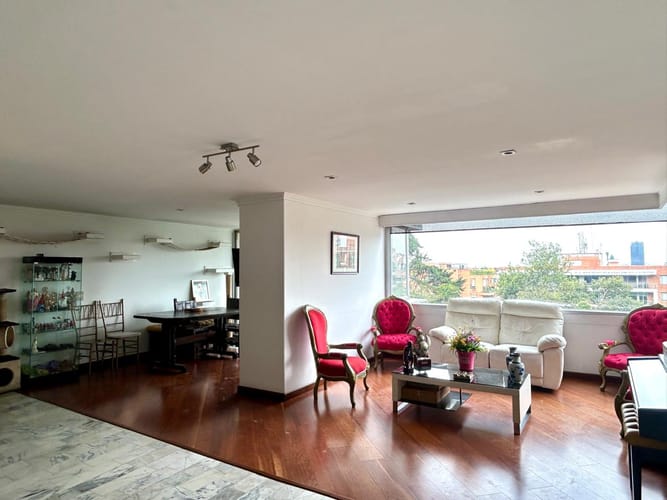 Apartamento en venta en Chico, Bogotá · foto 6 de 16