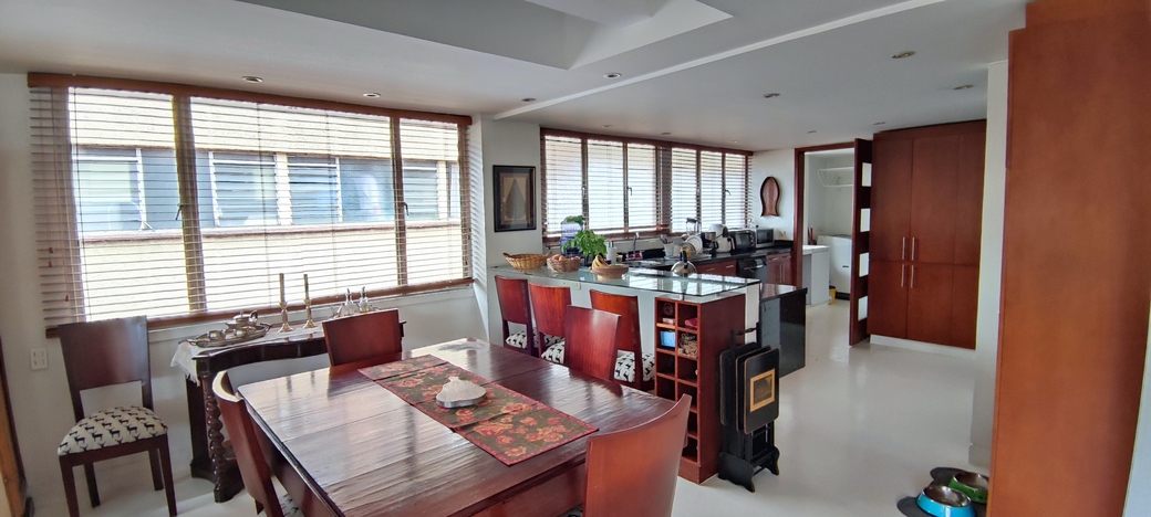 Apartamento en venta en Chico Norte, Bogotá · foto 8 de 19