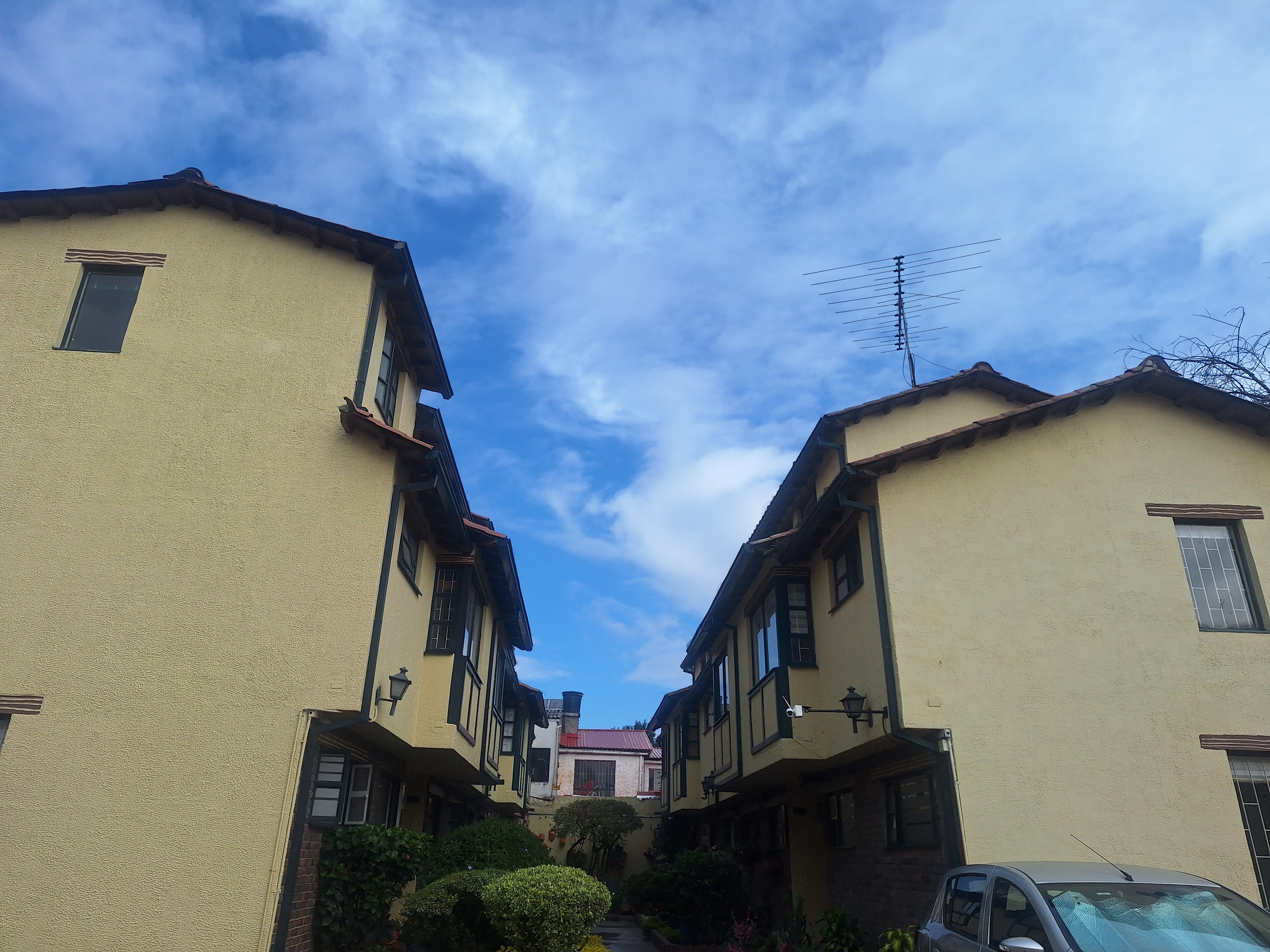 Casa en venta en Colina Campestre, Bogotá · foto 3 de 22