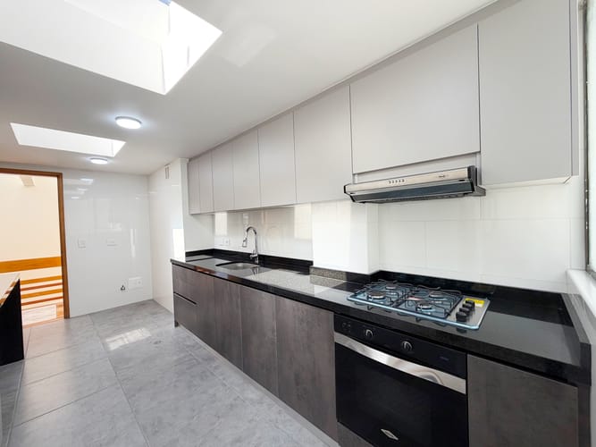 Apartamento de 3 alcobas en venta en Alhambra, Bogotá, 157 m² · foto 6 de 19