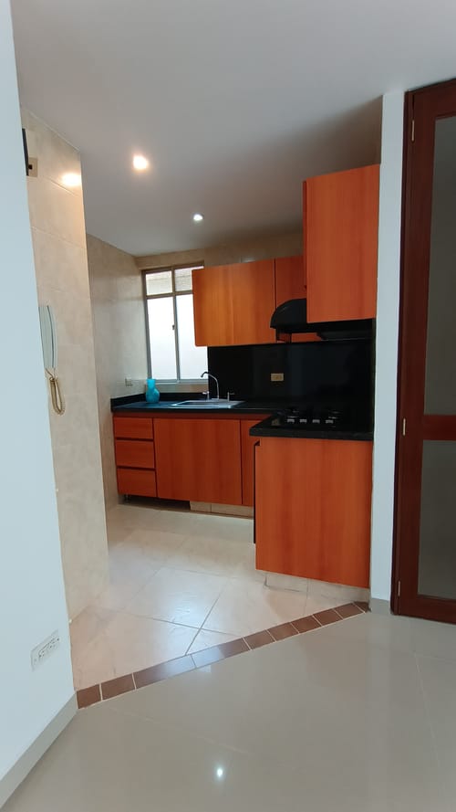 Apartaestudio en venta en Santa Barbara, Bogotá, 31 m² · foto 3 de 15