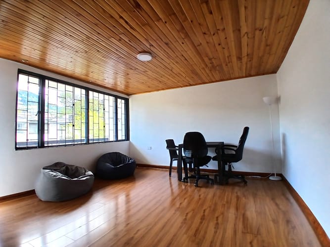 Casa de 4 alcobas en venta en Santa Ana, Bogotá, 330 m² · foto 16 de 18