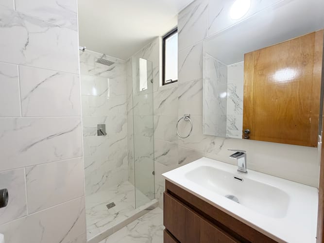 Apartamento de 3 alcobas en venta en Alhambra, Bogotá, 157 m² · foto 15 de 19