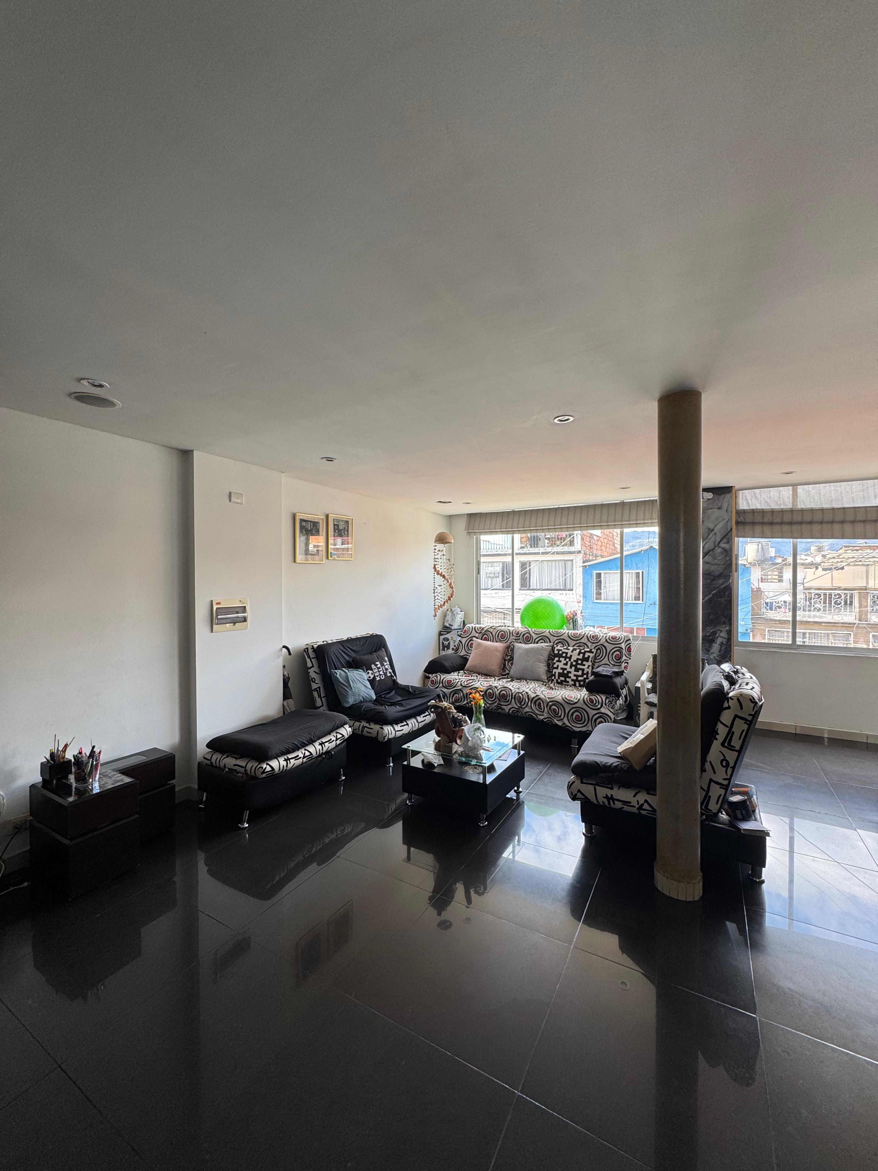 Casa en venta en Engativá, Bogotá · foto 6 de 24