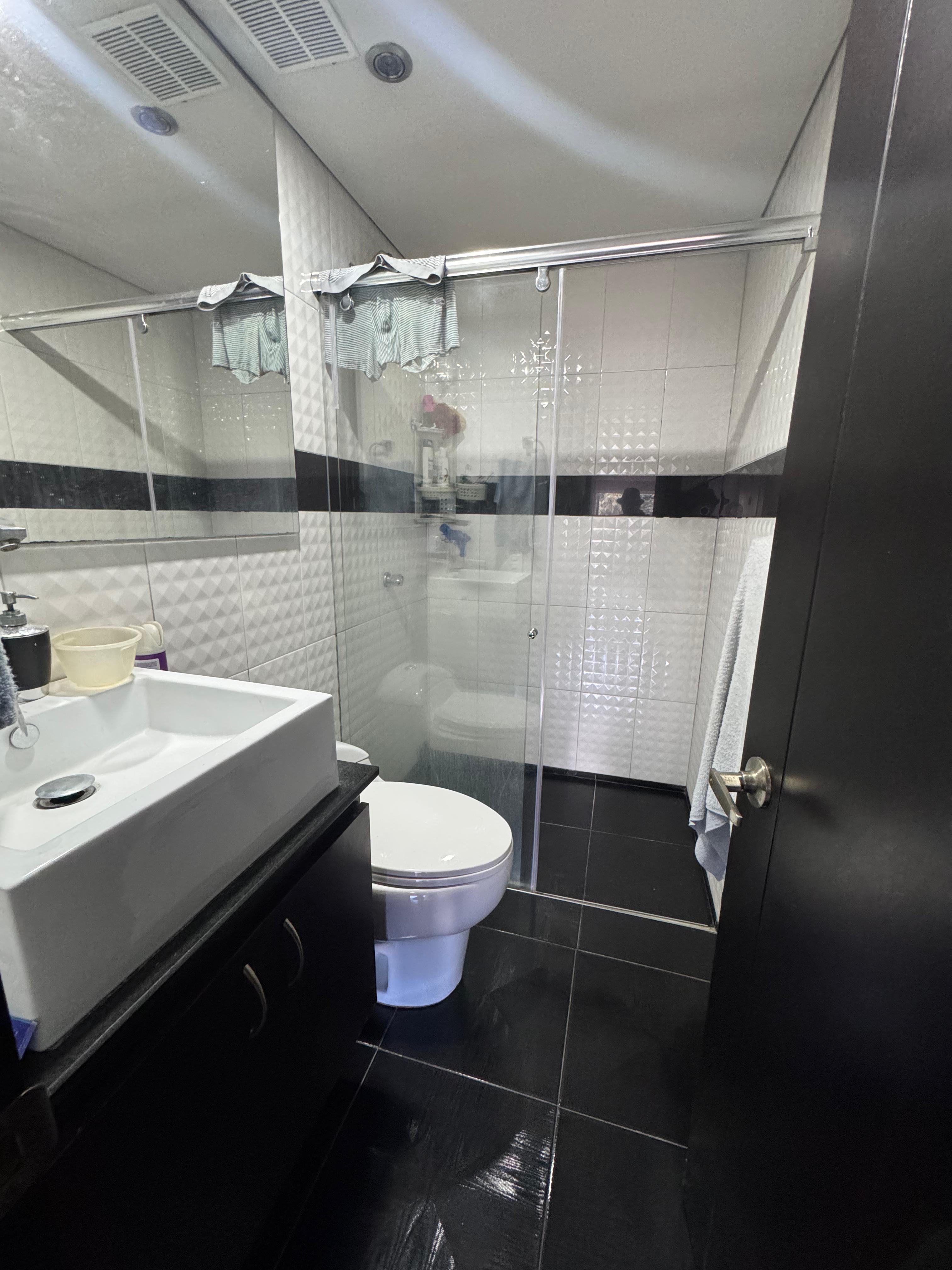 Casa en venta en Engativá, Bogotá · foto 7 de 24