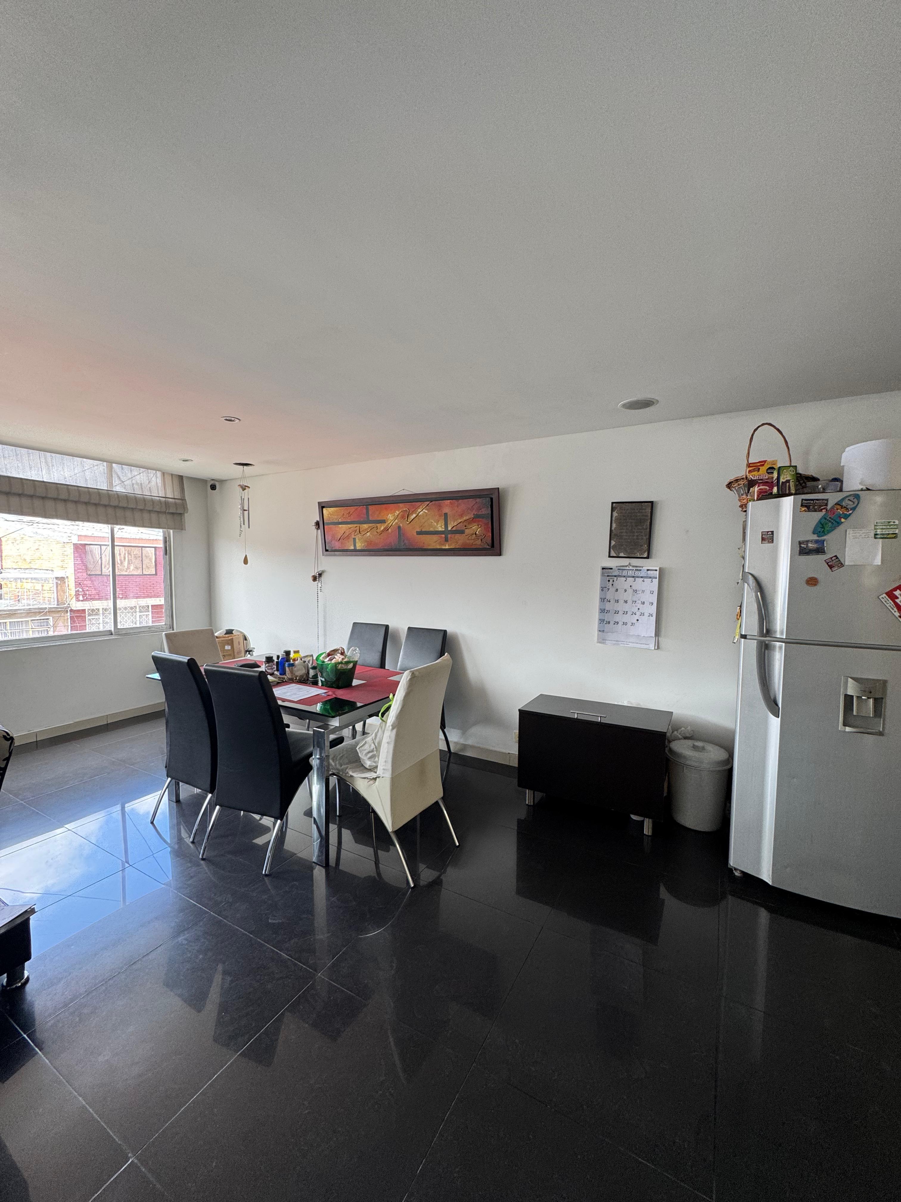 Casa en venta en Engativá, Bogotá · foto 12 de 24