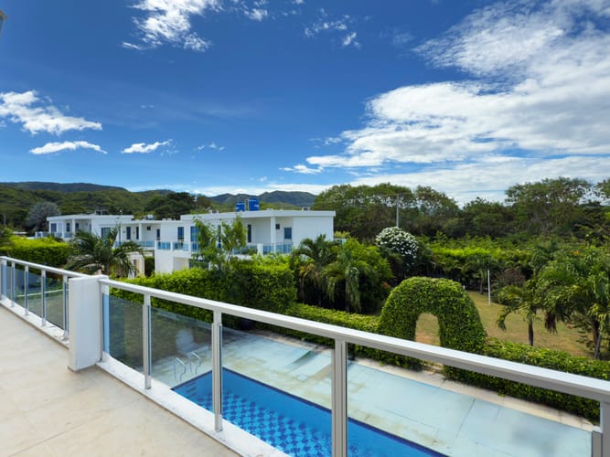 Casa de 5 alcobas en venta en Br. Los Tamarindos, Girardot, 285 m² · foto 17 de 24