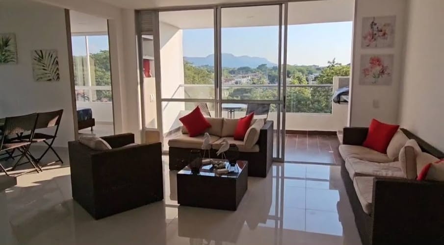 Apartamento de 3 alcobas en arriendo en Ricaurte, 87 m² · foto 2 de 14
