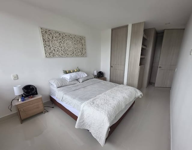 Apartamento de 3 alcobas en arriendo en Ricaurte, 87 m² · foto 4 de 14