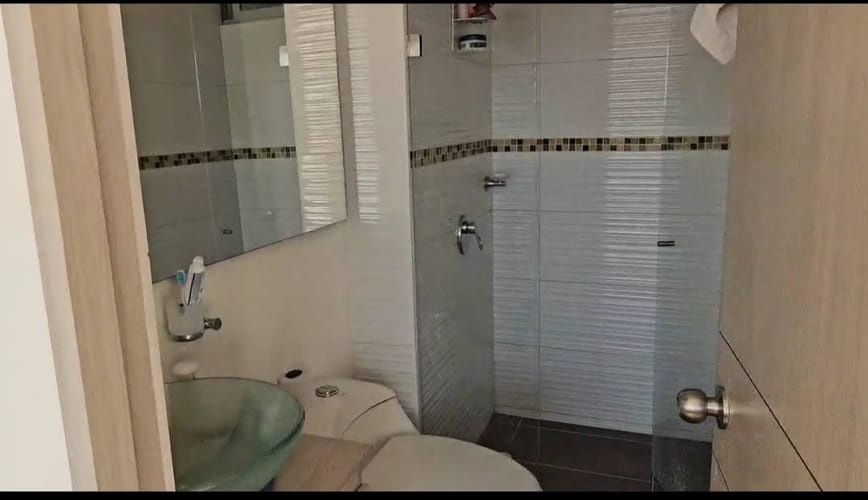 Apartamento de 3 alcobas en arriendo en Ricaurte, 87 m² · foto 5 de 14