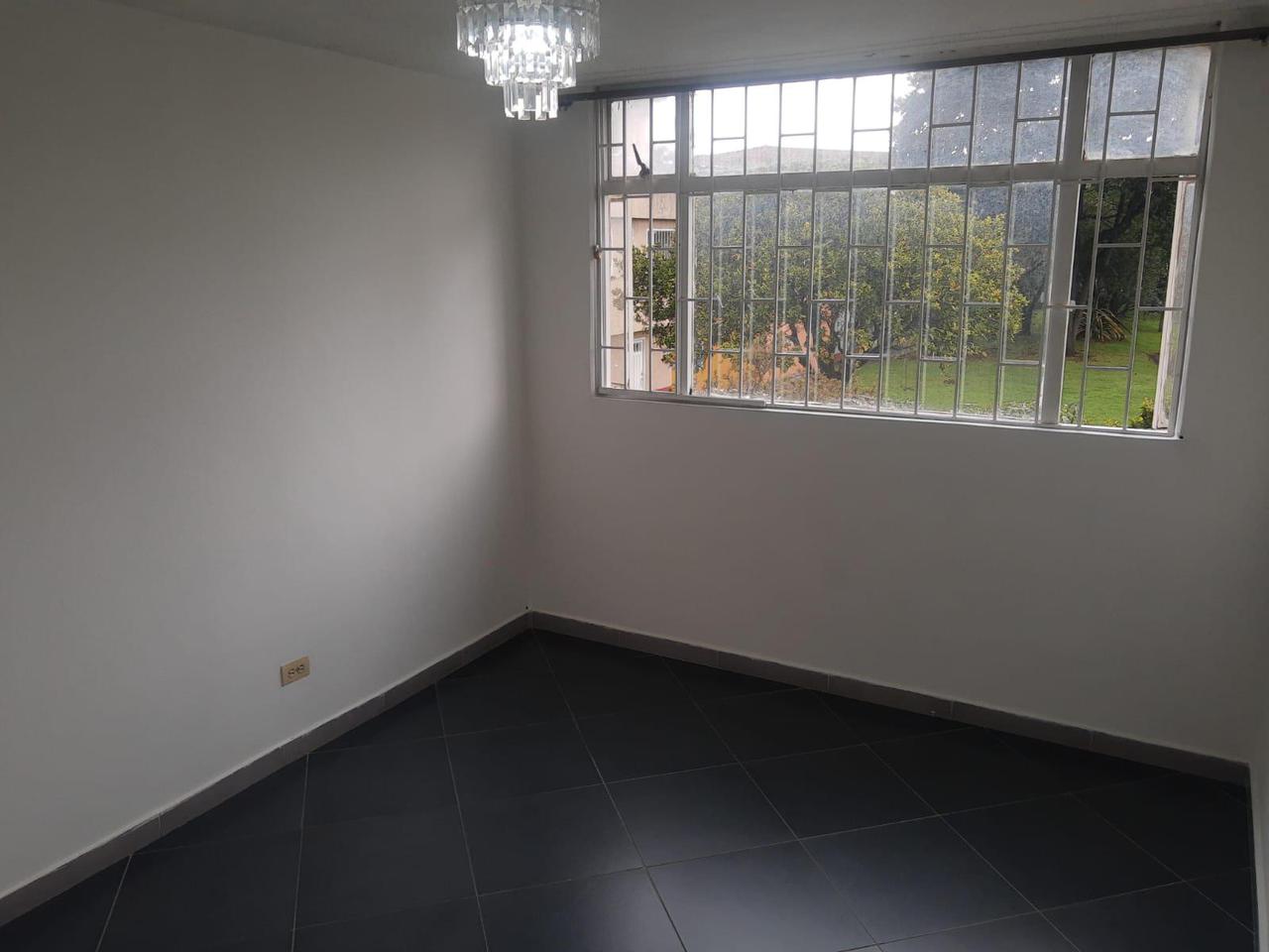 Casa en venta en Engativá, Bogotá · foto 20 de 24