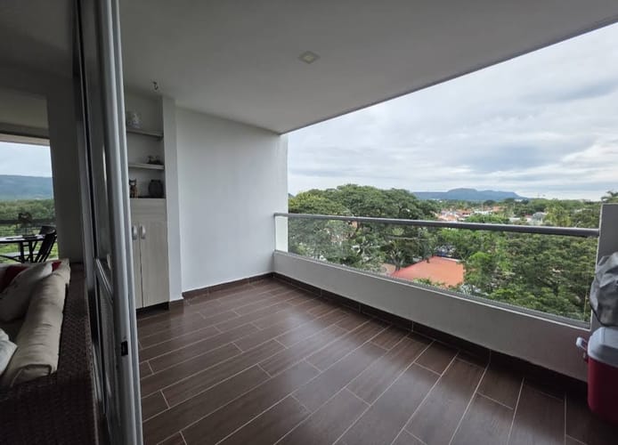 Apartamento de 3 alcobas en arriendo en Ricaurte, 87 m² · foto 10 de 14
