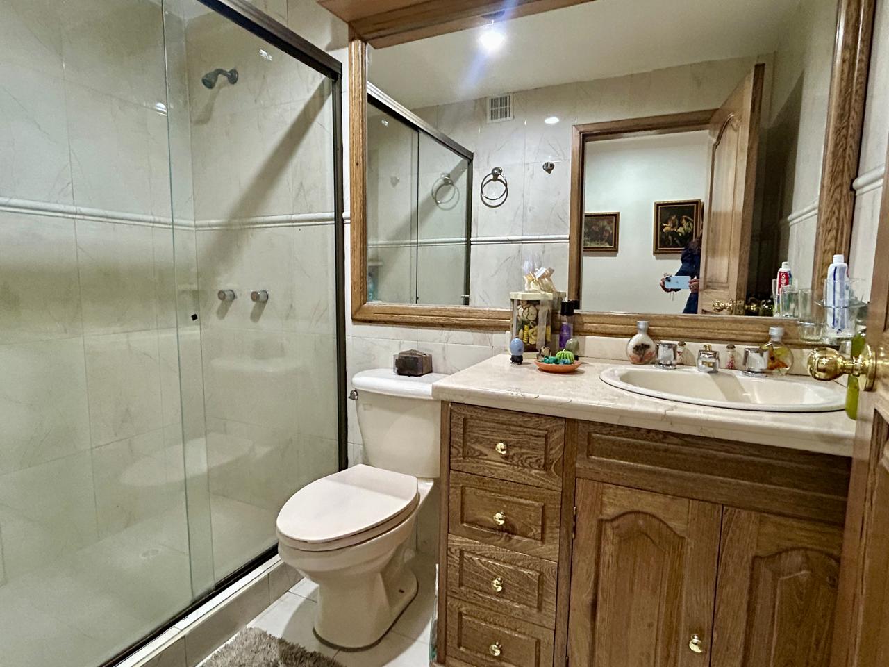 Apartamento en venta en Chicó Alto, Bogotá · foto 7 de 19
