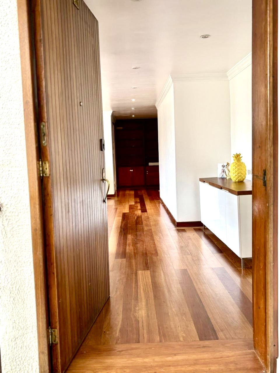 Apartamento en venta en Santa Barbara, Bogotá · foto 8 de 18