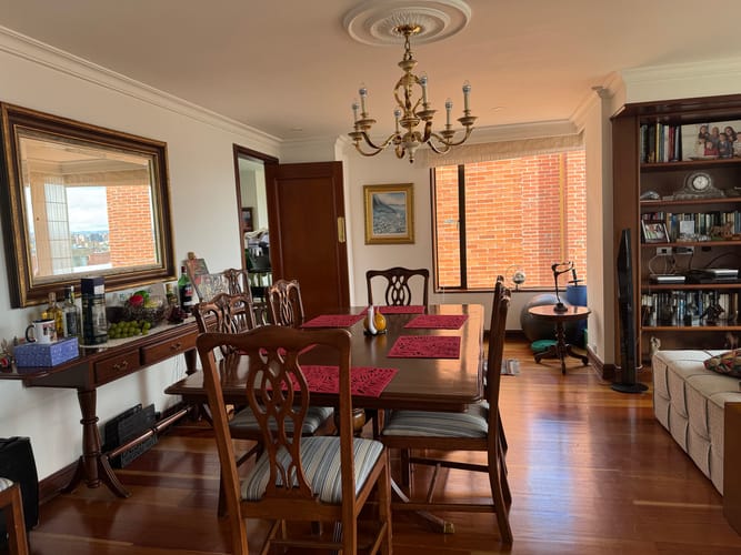 Apartamento de 3 alcobas en venta en Chicó Alto, Bogotá, 226 m² · foto 3 de 22