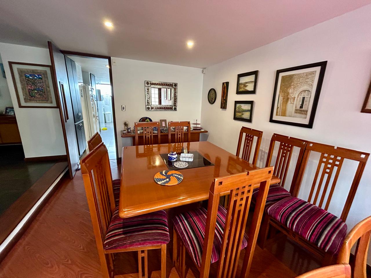 Casa en venta en La Floresta, Bogotá · foto 3 de 21