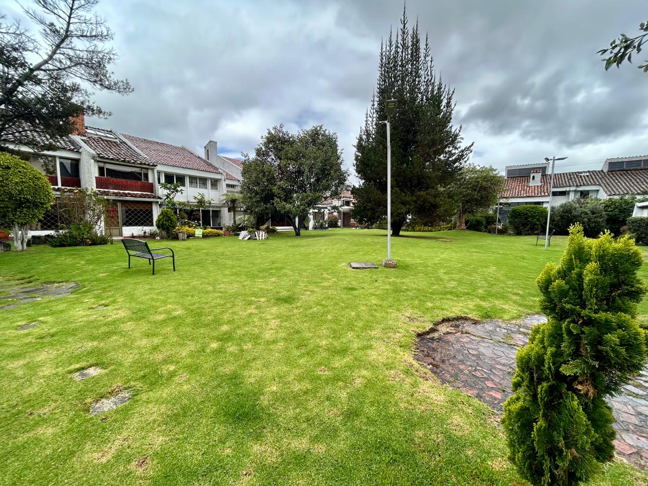 Casa en venta en La Floresta, Bogotá · foto 10 de 21
