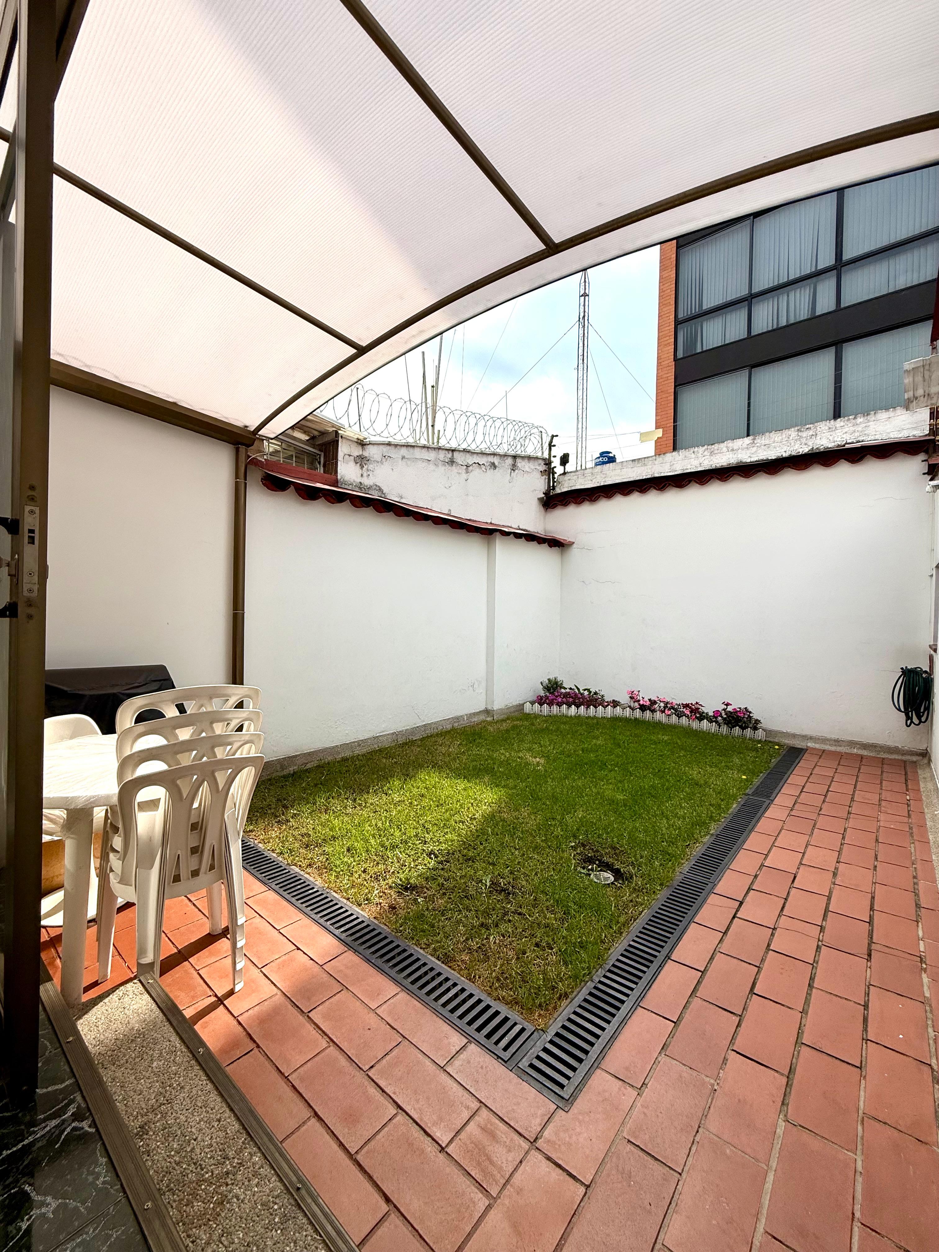 Casa en venta en Santa Barbara, Bogotá · foto 7 de 18
