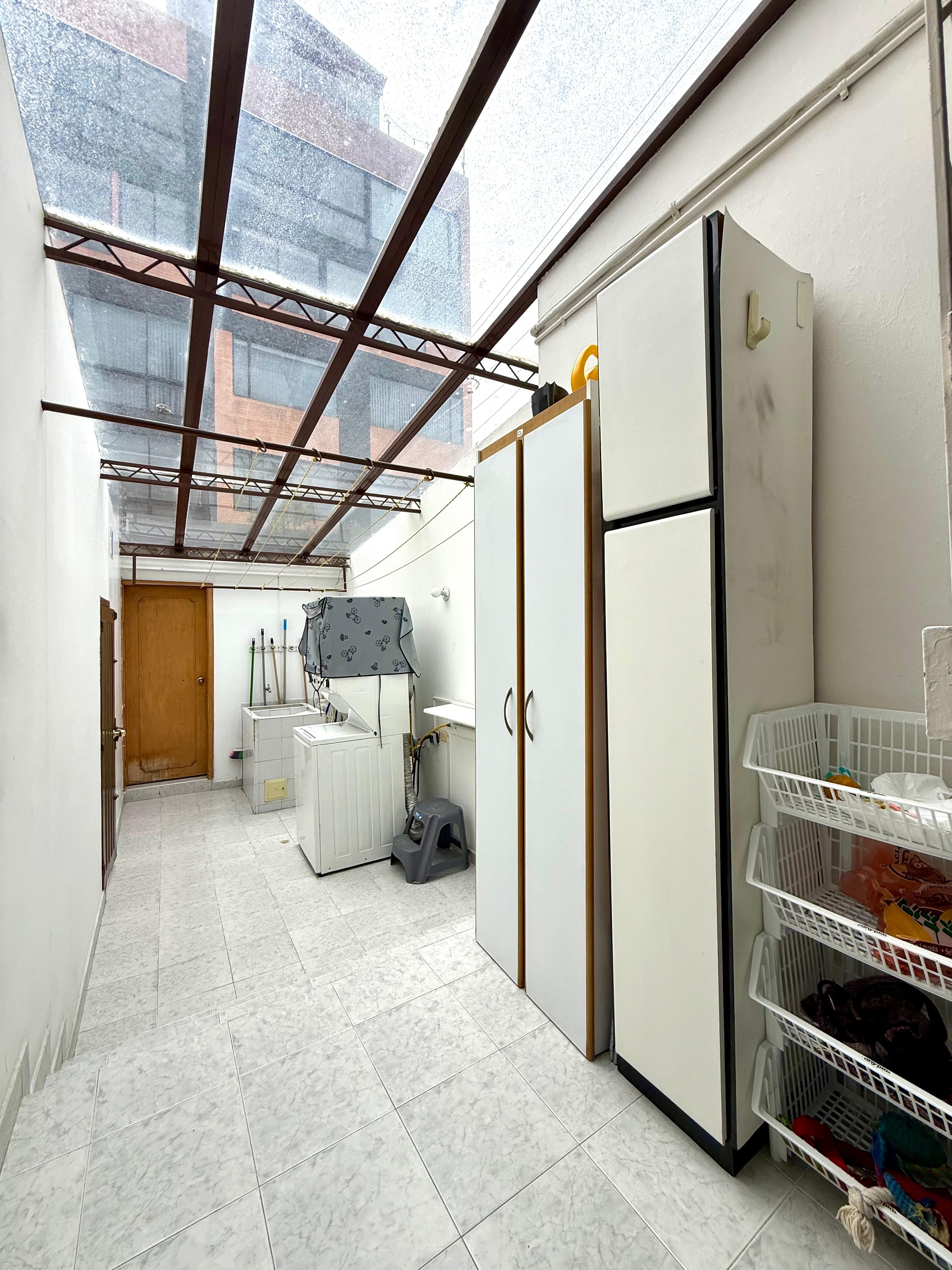 Casa en venta en Santa Barbara, Bogotá · foto 8 de 18