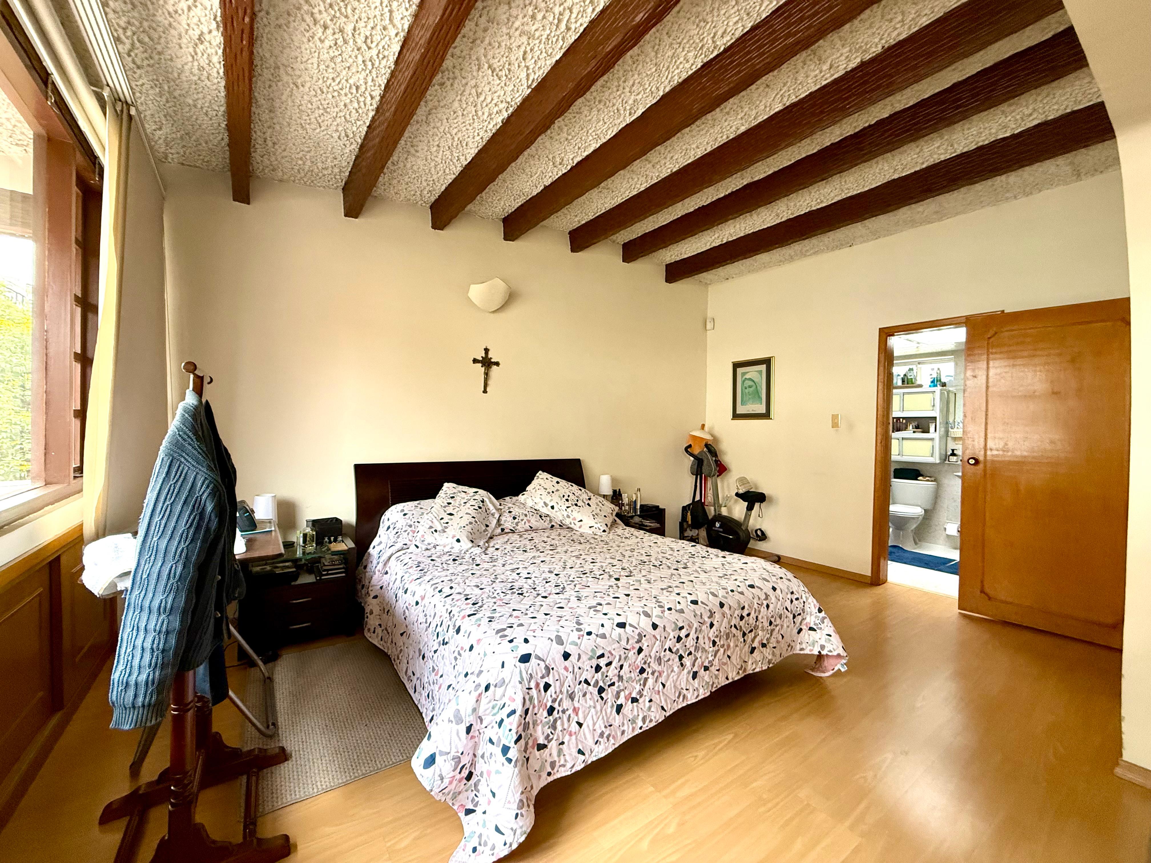 Casa en venta en Santa Barbara, Bogotá · foto 16 de 18
