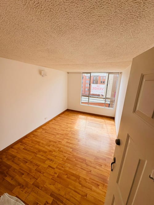Apartamento de 3 alcobas en venta en Ciudad Verde, Soacha, 46 m² · foto 3 de 18