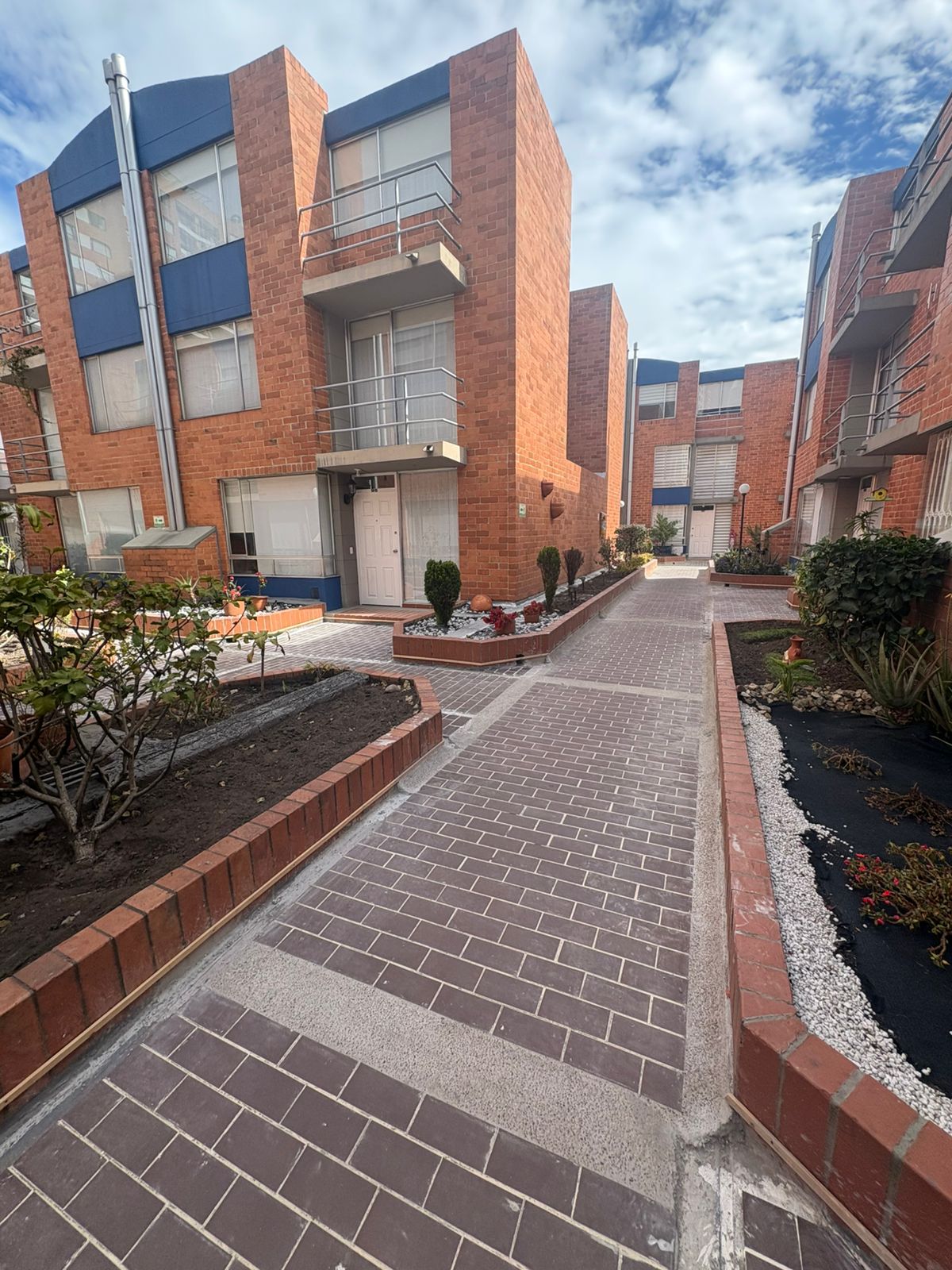 Casa en venta en Villas De Aranjuez, Bogotá · foto 2 de 22