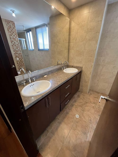 Apartamento de 4 alcobas en venta en La Calleja, Bogotá, 254 m² · foto 6 de 24