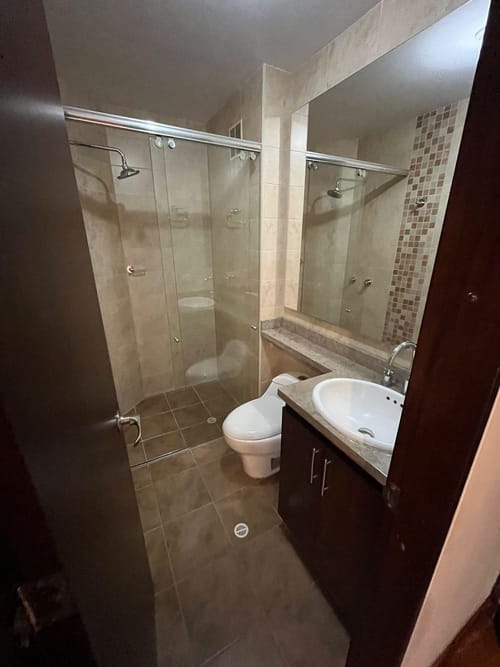 Apartamento de 4 alcobas en venta en La Calleja, Bogotá, 254 m² · foto 11 de 24