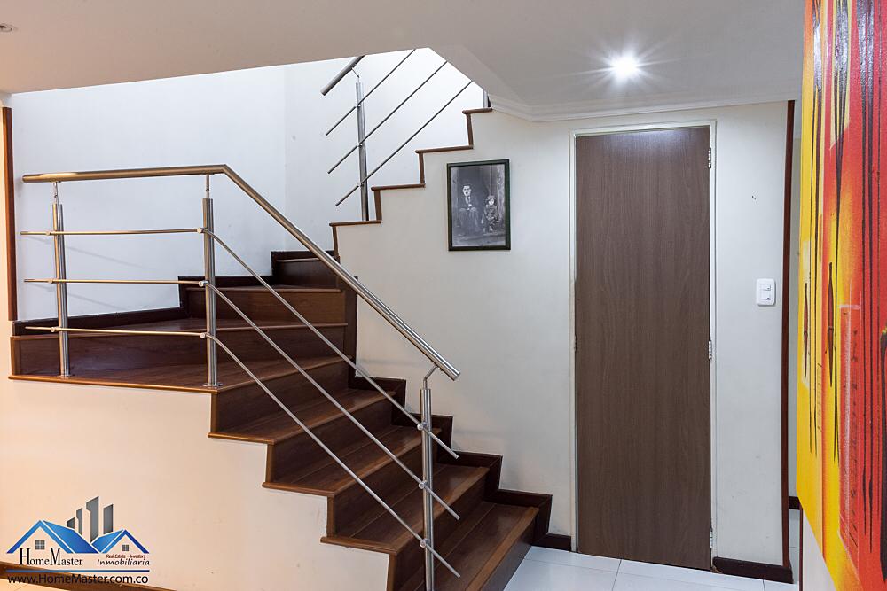 Casa en venta en Pasadena, Bogotá · foto 4 de 12