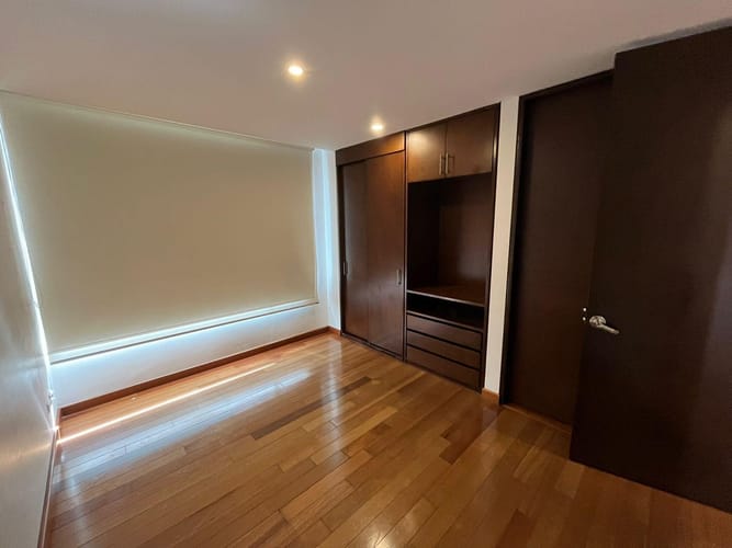 Apartamento de 4 alcobas en venta en La Calleja, Bogotá, 254 m² · foto 12 de 24