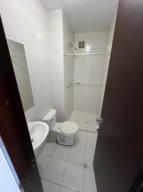 Apartamento de 4 alcobas en venta en La Calleja, Bogotá, 254 m² · foto 15 de 24